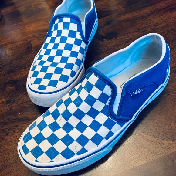 Vans Shoes - 🛍 Women’s VANS Size (6.5)